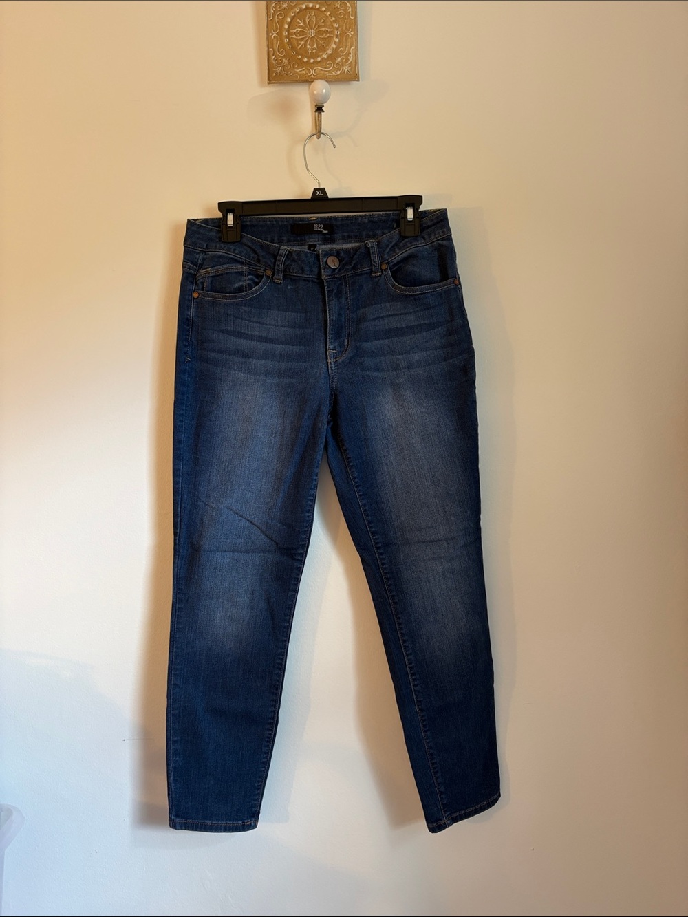 1822 Denim Women's Dark Blue Skinny Jeans